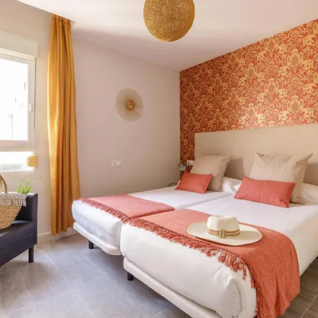 Living4malaga Chillout Garden Deluxe Apartment